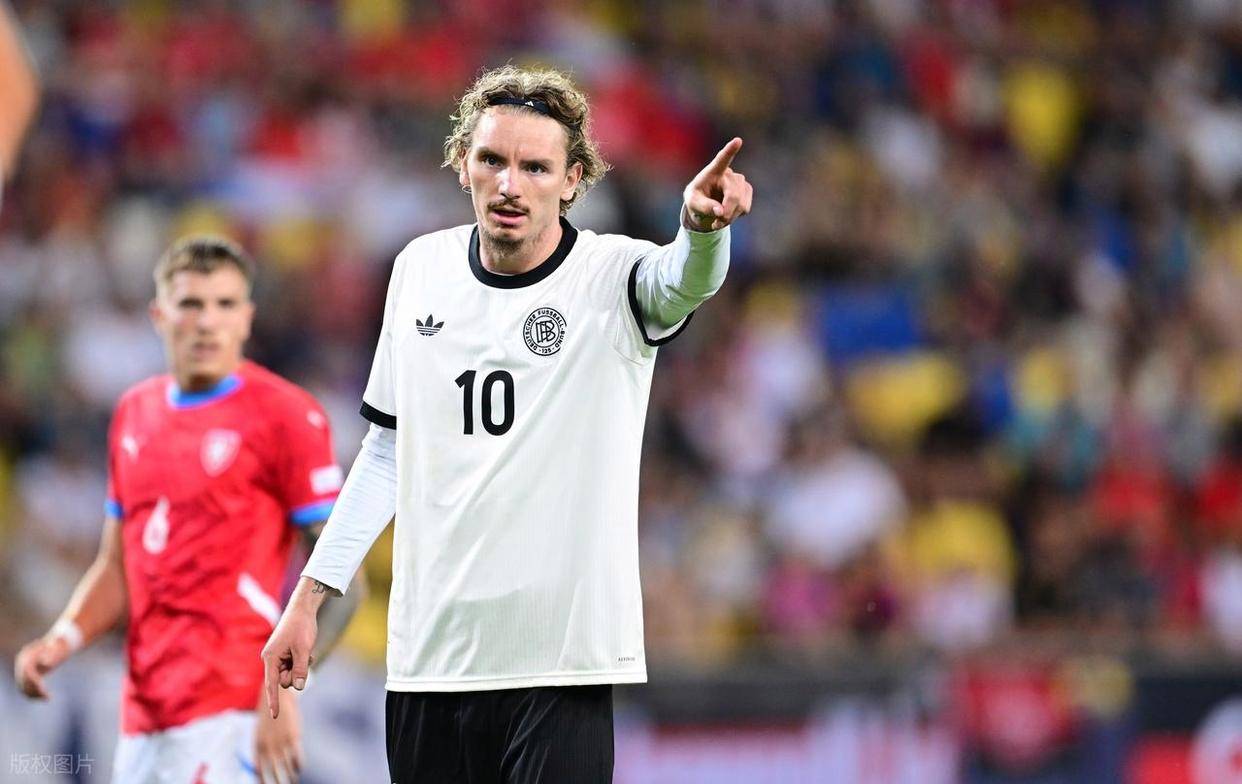 开云入口-里程碑夜纽卡斯尔完成体检；欧超杯今晨刷纪录；悬念犹存；数据趋势出现新变化的简单介绍